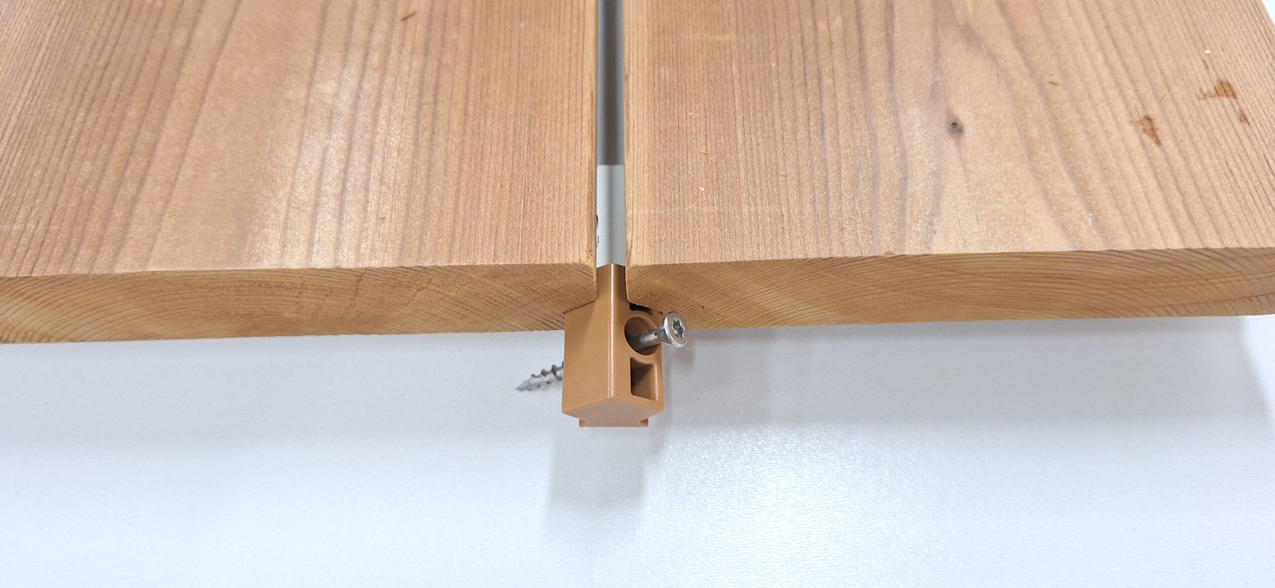 Lunawood PF2 piilokiinnike