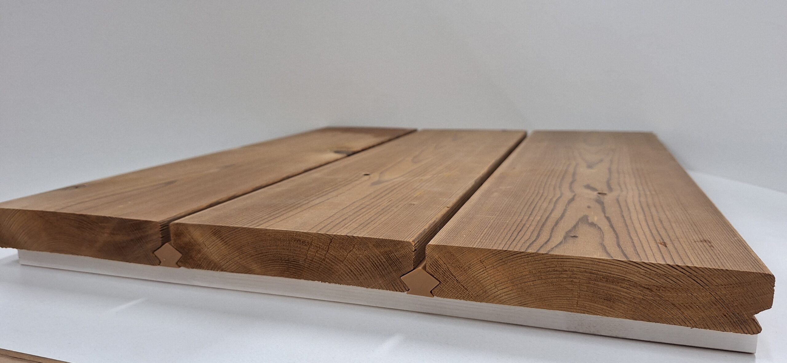 Terassilauta 26x140 lämpökäsitelty kuusi